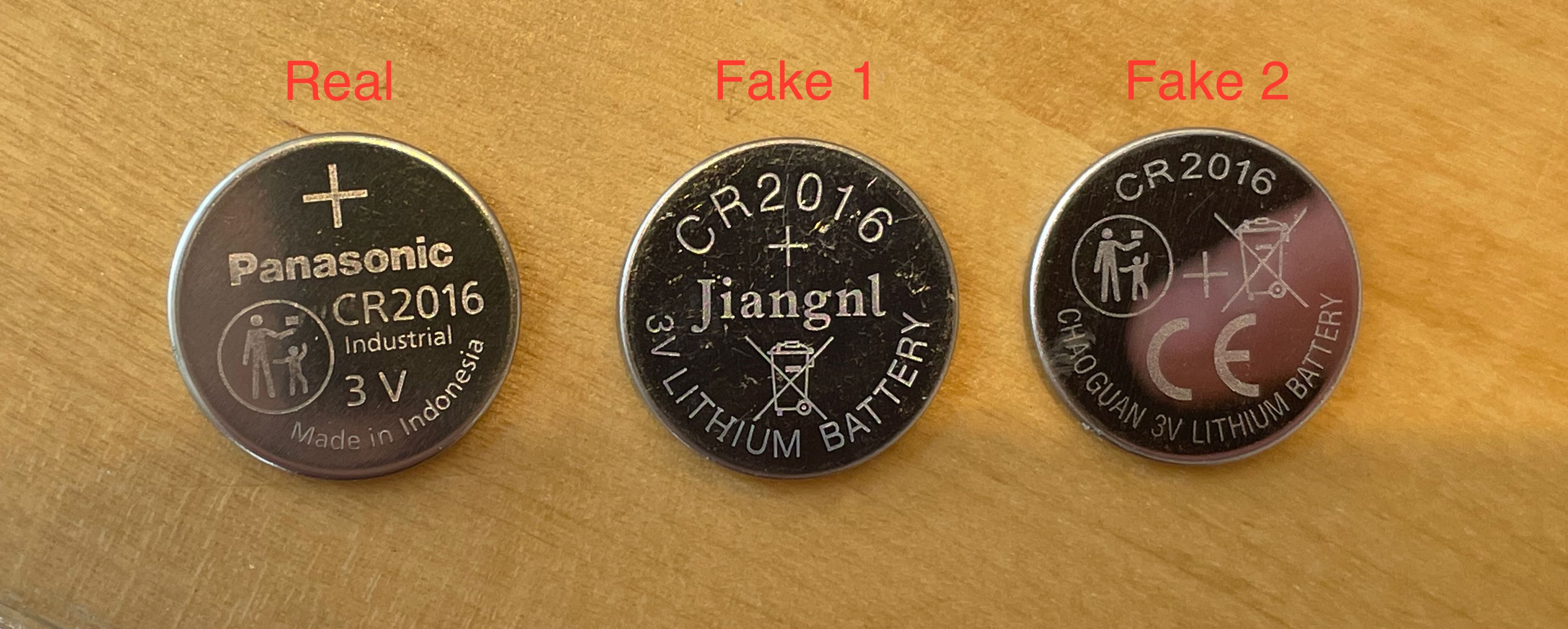 The coin cells of real and fake F91-Ws